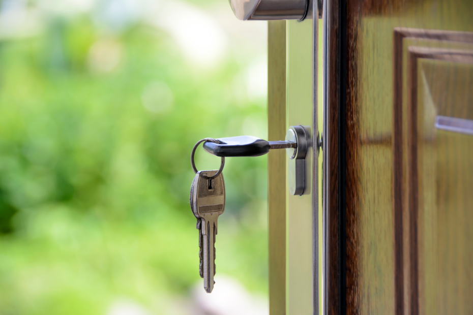 image of a set of keys in a door lock